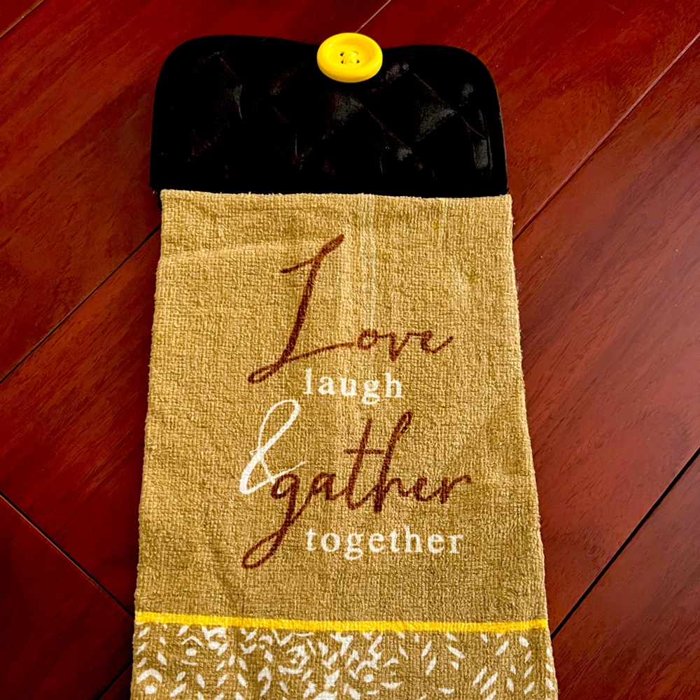 NEW hanging Dishtowel